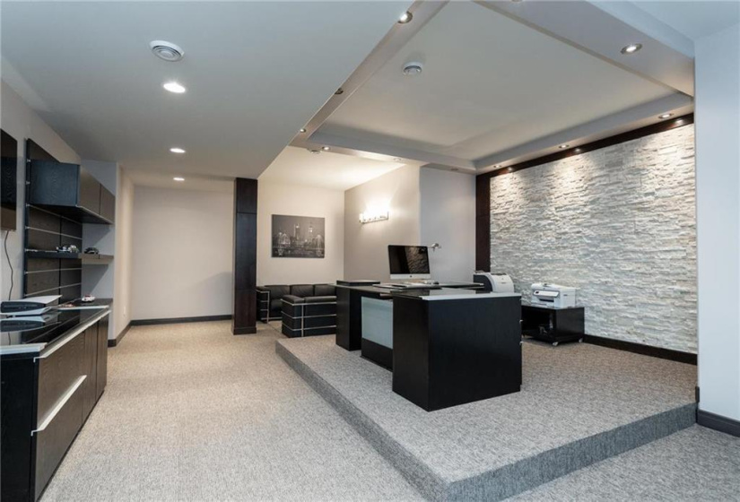 1 River Oak, 4 Bedrooms Bedrooms, 22 Rooms Rooms,5 BathroomsBathrooms,Residential,For Sale,River Oak