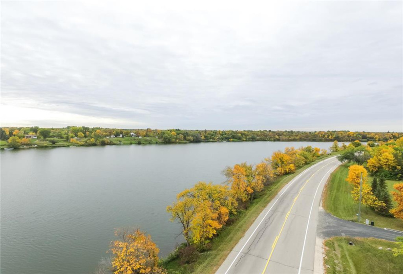 1 River Oak, 4 Bedrooms Bedrooms, 22 Rooms Rooms,5 BathroomsBathrooms,Residential,For Sale,River Oak