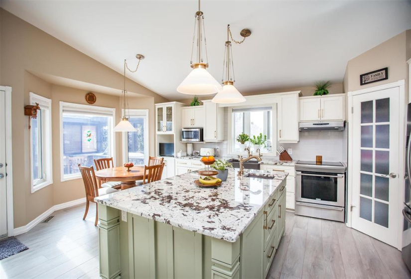 51159 Poirier, 3 Bedrooms Bedrooms, 9 Rooms Rooms,3 BathroomsBathrooms,Residential,For Sale,Poirier