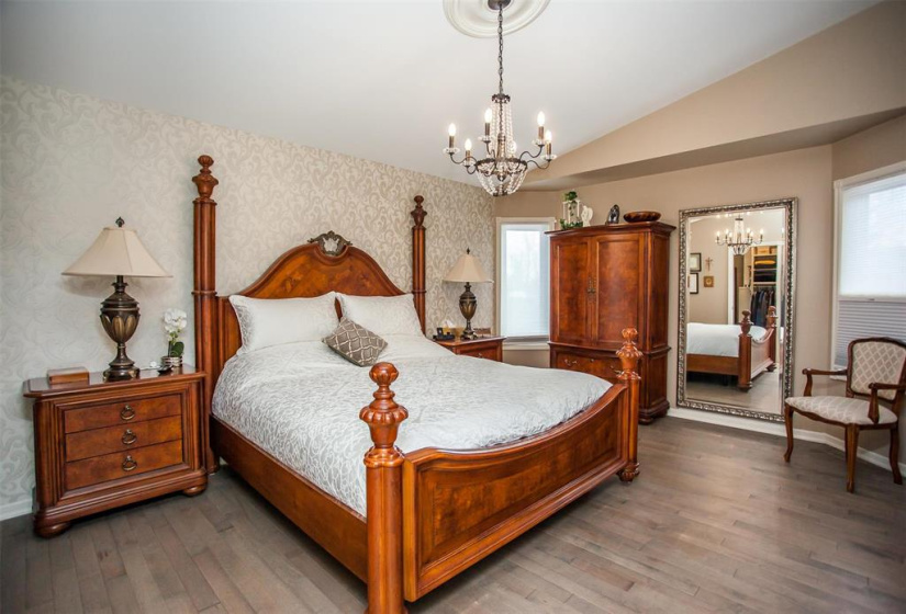 51159 Poirier, 3 Bedrooms Bedrooms, 9 Rooms Rooms,3 BathroomsBathrooms,Residential,For Sale,Poirier