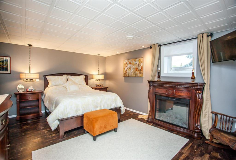 51159 Poirier, 3 Bedrooms Bedrooms, 9 Rooms Rooms,3 BathroomsBathrooms,Residential,For Sale,Poirier