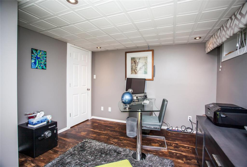 51159 Poirier, 3 Bedrooms Bedrooms, 9 Rooms Rooms,3 BathroomsBathrooms,Residential,For Sale,Poirier
