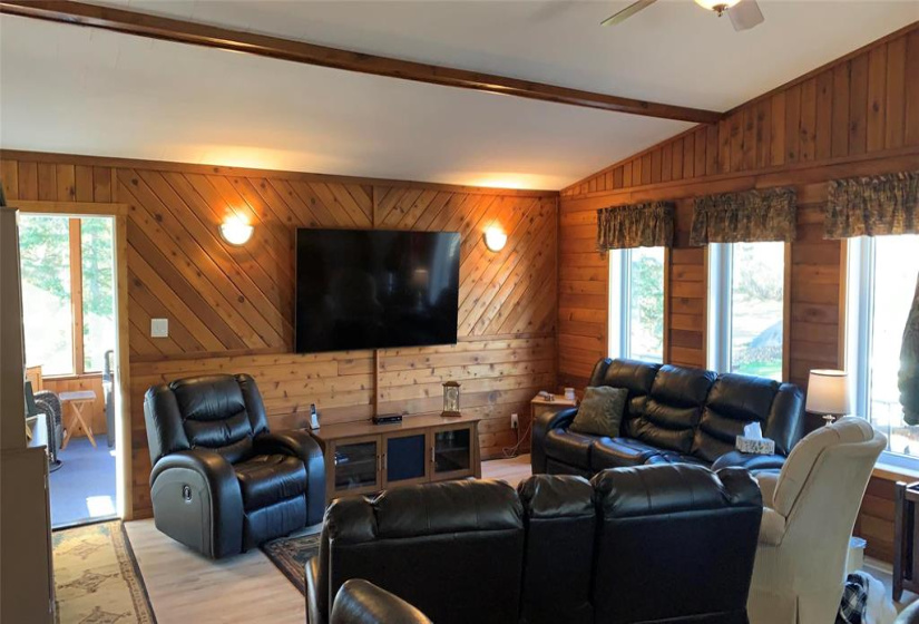 9 Handorgan, 3 Bedrooms Bedrooms, 7 Rooms Rooms,1 BathroomBathrooms,Residential,For Sale,Handorgan