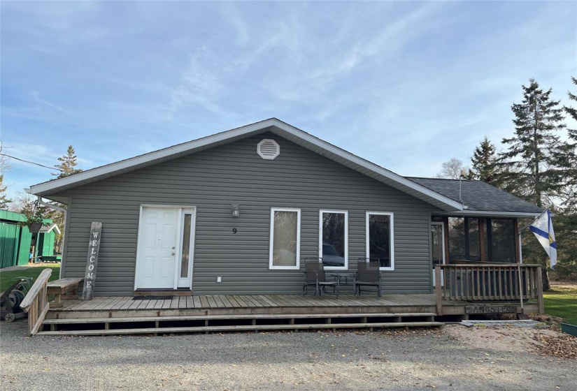 9 Handorgan, 3 Bedrooms Bedrooms, 7 Rooms Rooms,1 BathroomBathrooms,Residential,For Sale,Handorgan