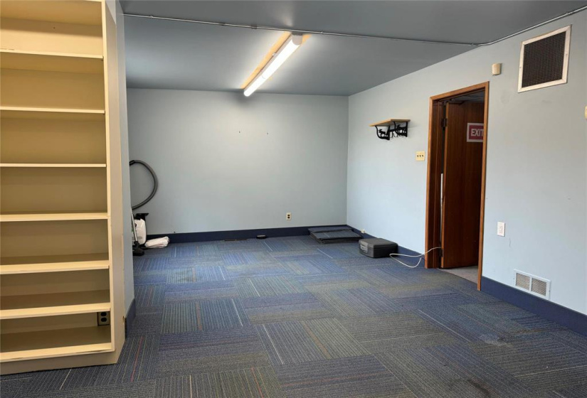 755 St Mary’s, ,Industrial/comm/investmnt,For Sale,St Mary’s