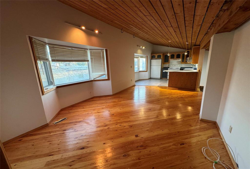 755 St Mary’s, ,Industrial/comm/investmnt,For Sale,St Mary’s