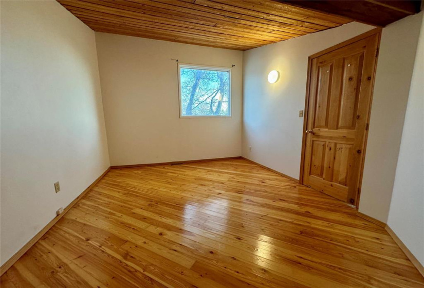 755 St Mary’s, ,Industrial/comm/investmnt,For Sale,St Mary’s