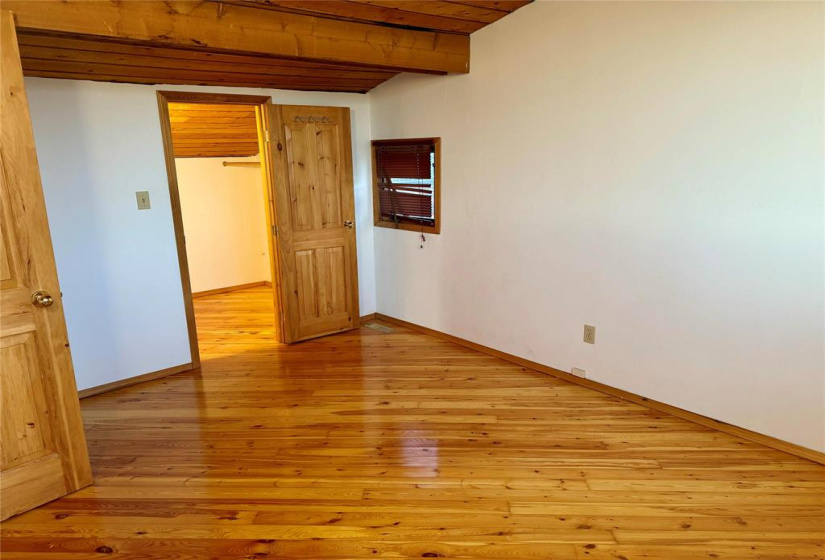 755 St Mary’s, ,Industrial/comm/investmnt,For Sale,St Mary’s