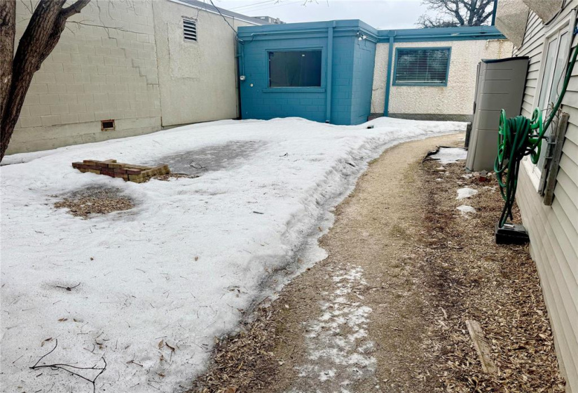 755 St Mary’s, ,Industrial/comm/investmnt,For Sale,St Mary’s