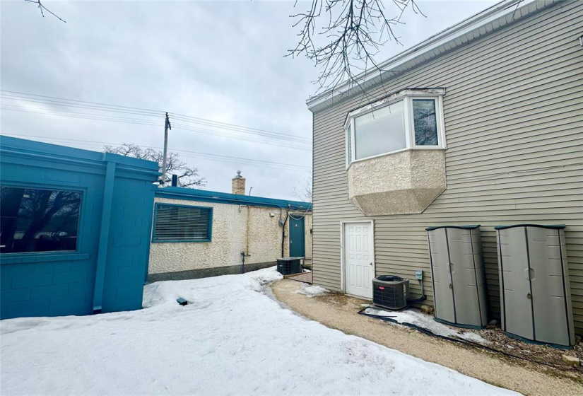 755 St Mary’s, ,Industrial/comm/investmnt,For Sale,St Mary’s
