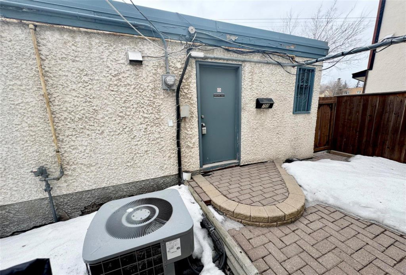755 St Mary’s, ,Industrial/comm/investmnt,For Sale,St Mary’s