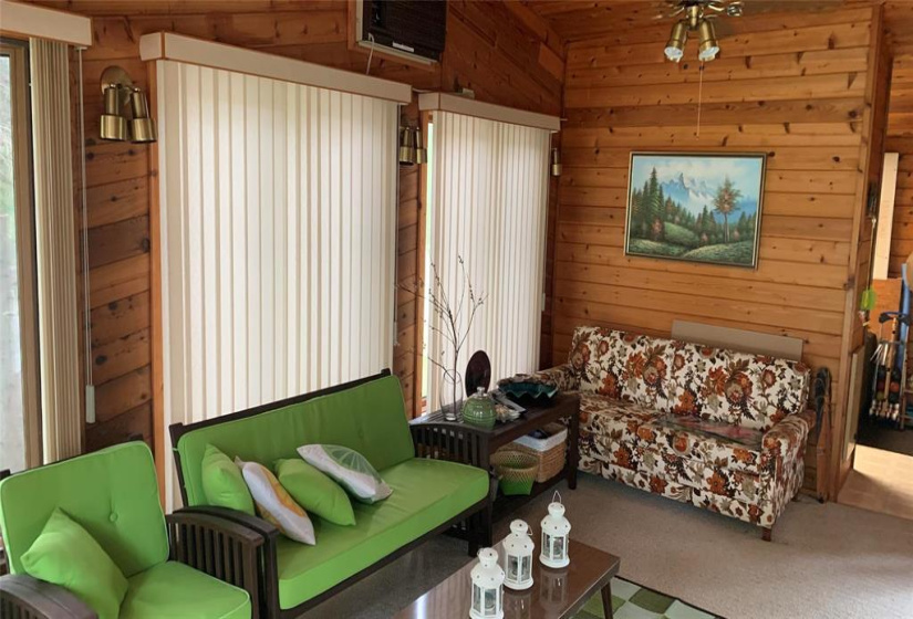 220 Thunder, 3 Bedrooms Bedrooms, 10 Rooms Rooms,1 BathroomBathrooms,Residential,For Sale,Thunder