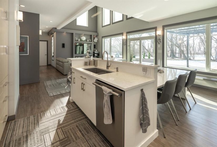The sink/dining area