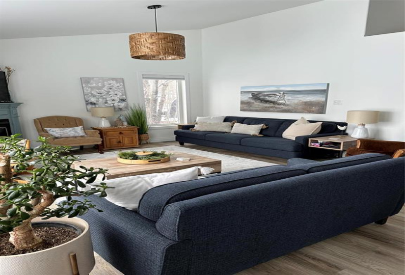 318 Buffalo, 3 Bedrooms Bedrooms, 10 Rooms Rooms,1 BathroomBathrooms,Residential,For Sale,Buffalo