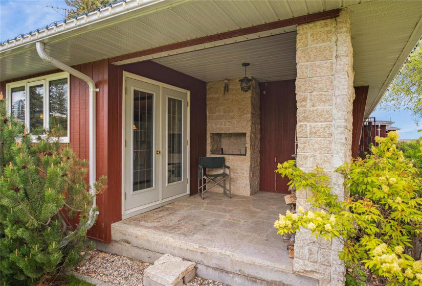453 Sarah, 4 Bedrooms Bedrooms, 16 Rooms Rooms,3 BathroomsBathrooms,Residential,For Sale,Sarah
