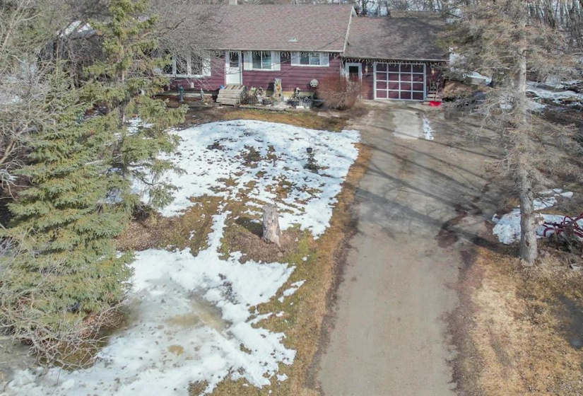 25109 35 N, 3 Bedrooms Bedrooms, 9 Rooms Rooms,2 BathroomsBathrooms,Residential,For Sale,35 N