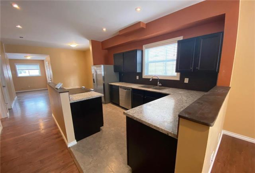 371 Boyd, 3 Bedrooms Bedrooms, 9 Rooms Rooms,1 BathroomBathrooms,Residential,For Sale,Boyd
