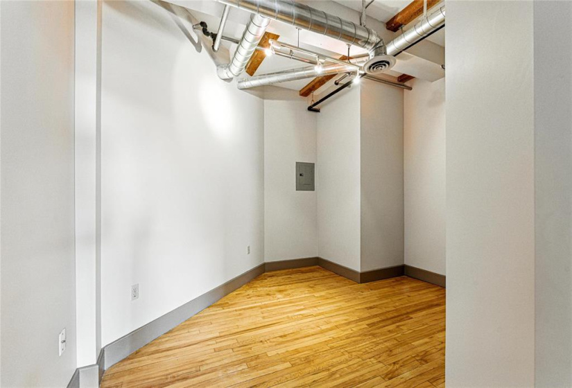 110 Princess, 1 Bedroom Bedrooms, 4 Rooms Rooms,1 BathroomBathrooms,Condominium,For Sale,Princess