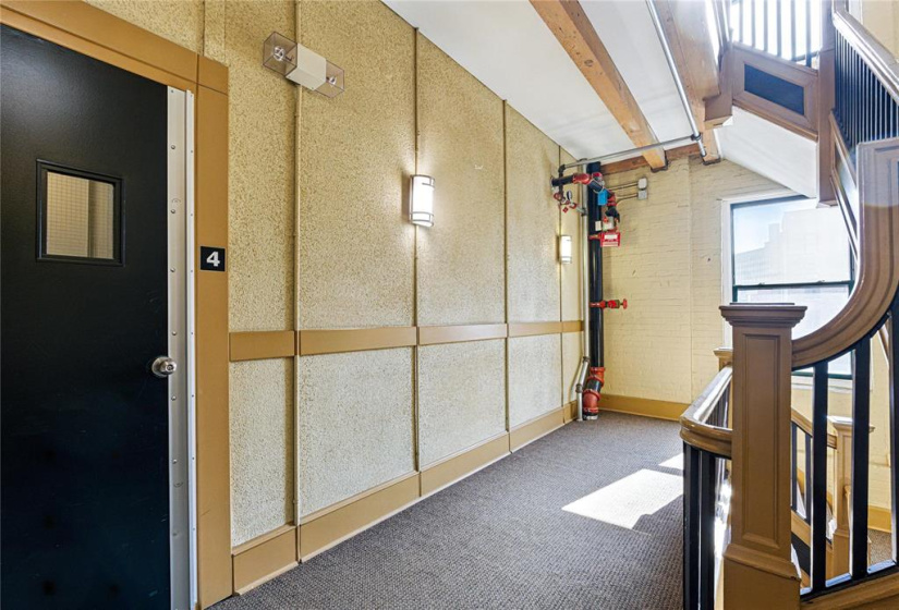 110 Princess, 1 Bedroom Bedrooms, 4 Rooms Rooms,1 BathroomBathrooms,Condominium,For Sale,Princess
