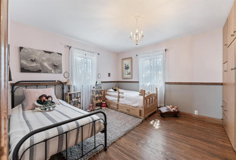 68009 2E, 4 Bedrooms Bedrooms, 11 Rooms Rooms,2 BathroomsBathrooms,Residential,For Sale,2E