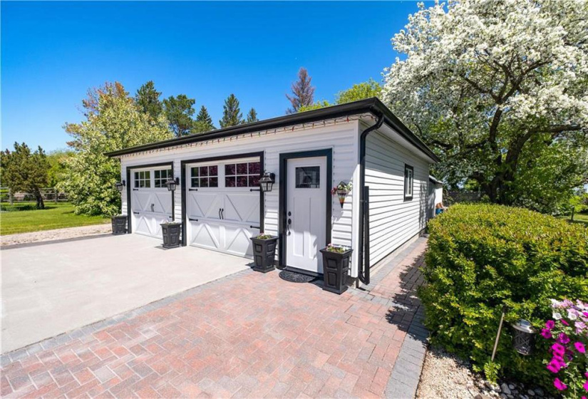 68009 2E, 4 Bedrooms Bedrooms, 11 Rooms Rooms,2 BathroomsBathrooms,Residential,For Sale,2E