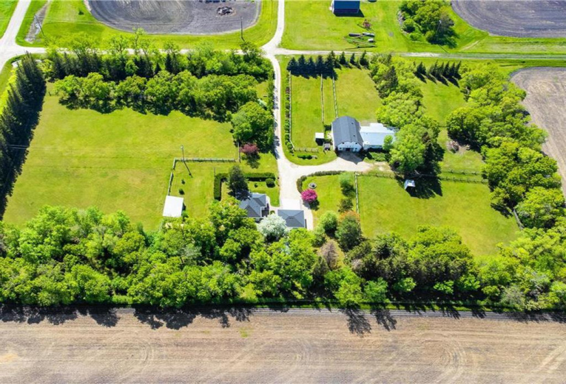 68009 2E, 4 Bedrooms Bedrooms, 11 Rooms Rooms,2 BathroomsBathrooms,Residential,For Sale,2E