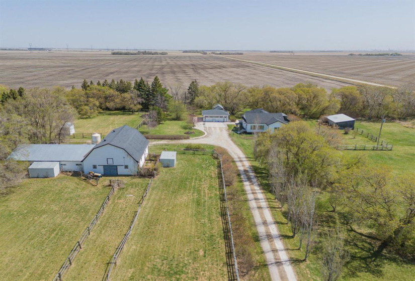 68009 2E, 4 Bedrooms Bedrooms, 11 Rooms Rooms,2 BathroomsBathrooms,Residential,For Sale,2E