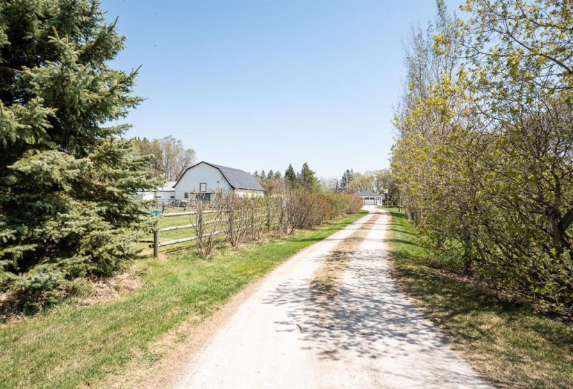 68009 2E, 4 Bedrooms Bedrooms, 11 Rooms Rooms,2 BathroomsBathrooms,Residential,For Sale,2E