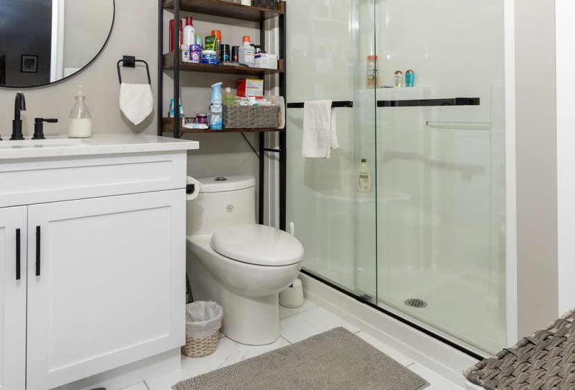 51 Rose, 2 Bedrooms Bedrooms, 6 Rooms Rooms,1 BathroomBathrooms,Residential,For Sale,Rose
