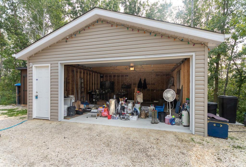 51 Rose, 2 Bedrooms Bedrooms, 6 Rooms Rooms,1 BathroomBathrooms,Residential,For Sale,Rose