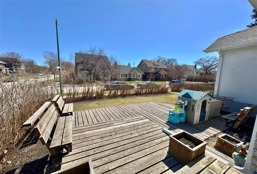 Front yard deck