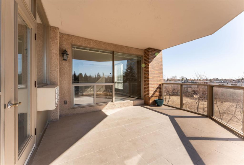 180 Tuxedo, 2 Bedrooms Bedrooms, 9 Rooms Rooms,2 BathroomsBathrooms,Condominium,For Sale,Tuxedo