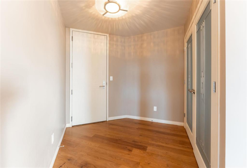 180 Tuxedo, 2 Bedrooms Bedrooms, 9 Rooms Rooms,2 BathroomsBathrooms,Condominium,For Sale,Tuxedo