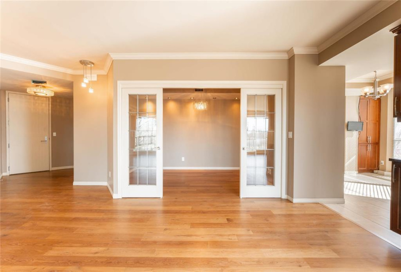 180 Tuxedo, 2 Bedrooms Bedrooms, 9 Rooms Rooms,2 BathroomsBathrooms,Condominium,For Sale,Tuxedo