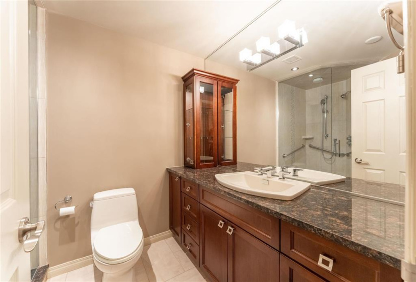 180 Tuxedo, 2 Bedrooms Bedrooms, 9 Rooms Rooms,2 BathroomsBathrooms,Condominium,For Sale,Tuxedo