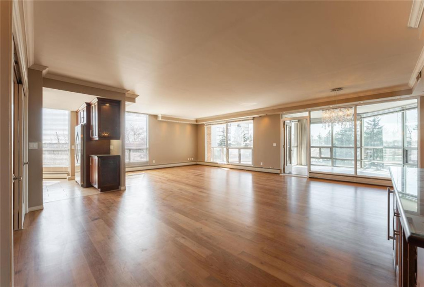 180 Tuxedo, 2 Bedrooms Bedrooms, 9 Rooms Rooms,2 BathroomsBathrooms,Condominium,For Sale,Tuxedo