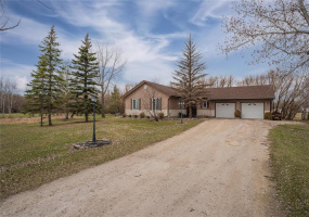 28 Gobeil, 3 Bedrooms Bedrooms, 12 Rooms Rooms,3 BathroomsBathrooms,Residential,For Sale,Gobeil