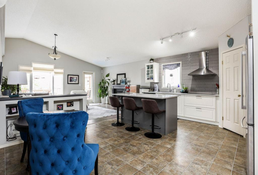 15 Frigate, 3 Bedrooms Bedrooms, 10 Rooms Rooms,2 BathroomsBathrooms,Residential,For Sale,Frigate