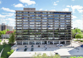 99 Wellington, 1 Bedroom Bedrooms, 5 Rooms Rooms,1 BathroomBathrooms,Condominium,For Sale,Wellington