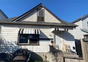 305 BOYD, 4 Bedrooms Bedrooms, 11 Rooms Rooms,2 BathroomsBathrooms,Residential,For Sale,BOYD