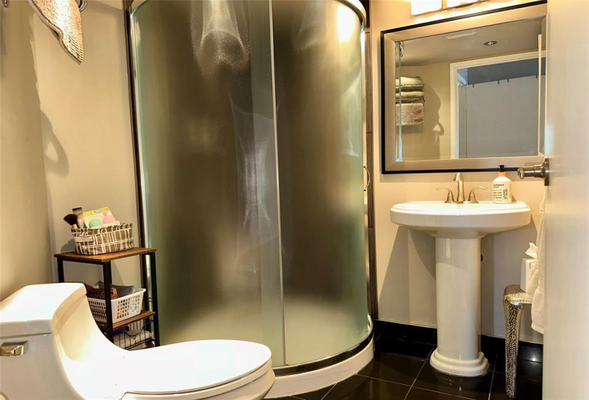1720 Pembina, 2 Bedrooms Bedrooms, 10 Rooms Rooms,2 BathroomsBathrooms,Condominium,For Sale,Pembina