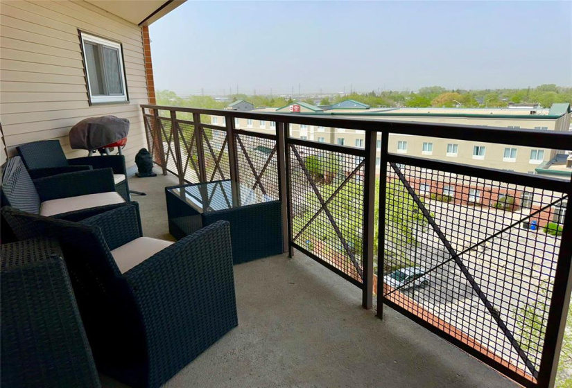1720 Pembina, 2 Bedrooms Bedrooms, 10 Rooms Rooms,2 BathroomsBathrooms,Condominium,For Sale,Pembina