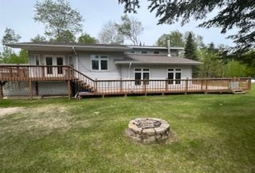 207 Thunder, 3 Bedrooms Bedrooms, 7 Rooms Rooms,2 BathroomsBathrooms,Residential,For Sale,Thunder