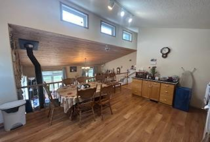 207 Thunder, 3 Bedrooms Bedrooms, 7 Rooms Rooms,2 BathroomsBathrooms,Residential,For Sale,Thunder