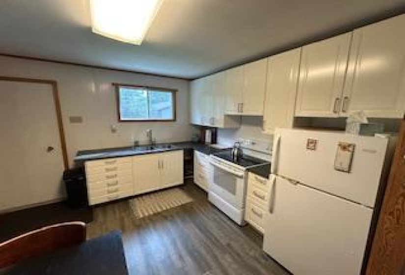 217 Thunder, 3 Bedrooms Bedrooms, 7 Rooms Rooms,1 BathroomBathrooms,Residential,For Sale,Thunder