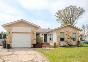 54 Cadiz, 4 Bedrooms Bedrooms, 14 Rooms Rooms,2 BathroomsBathrooms,Residential,For Sale,Cadiz