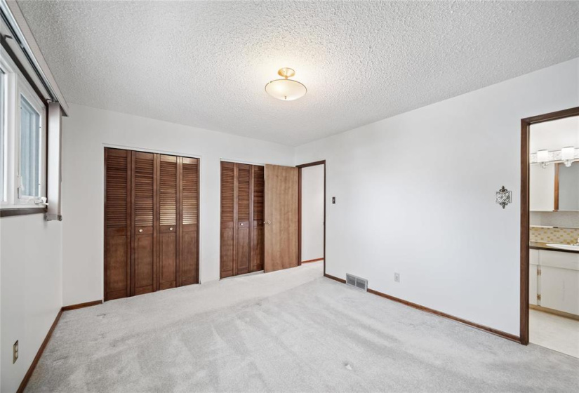 14 Rutgers, 3 Bedrooms Bedrooms, 12 Rooms Rooms,2 BathroomsBathrooms,Residential,For Sale,Rutgers