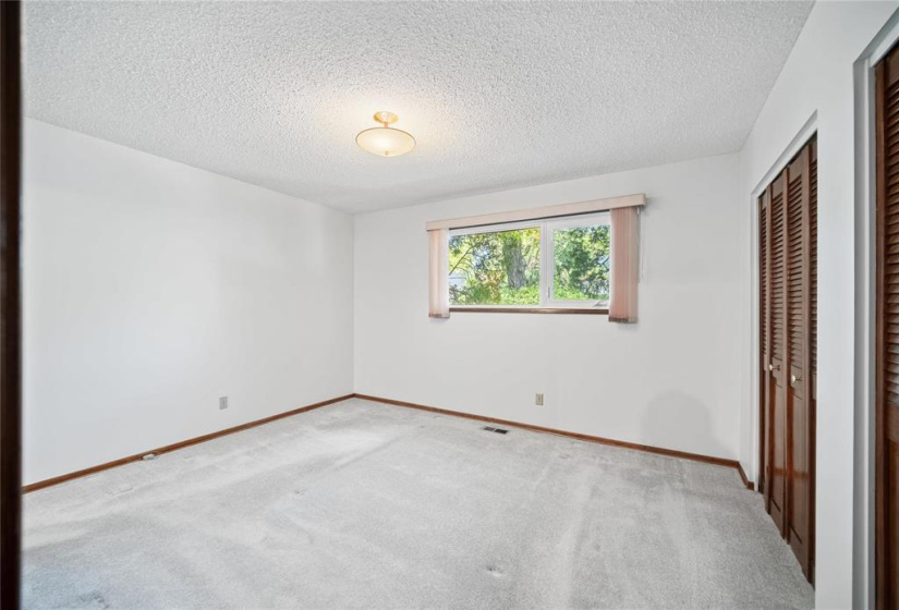 14 Rutgers, 3 Bedrooms Bedrooms, 12 Rooms Rooms,2 BathroomsBathrooms,Residential,For Sale,Rutgers