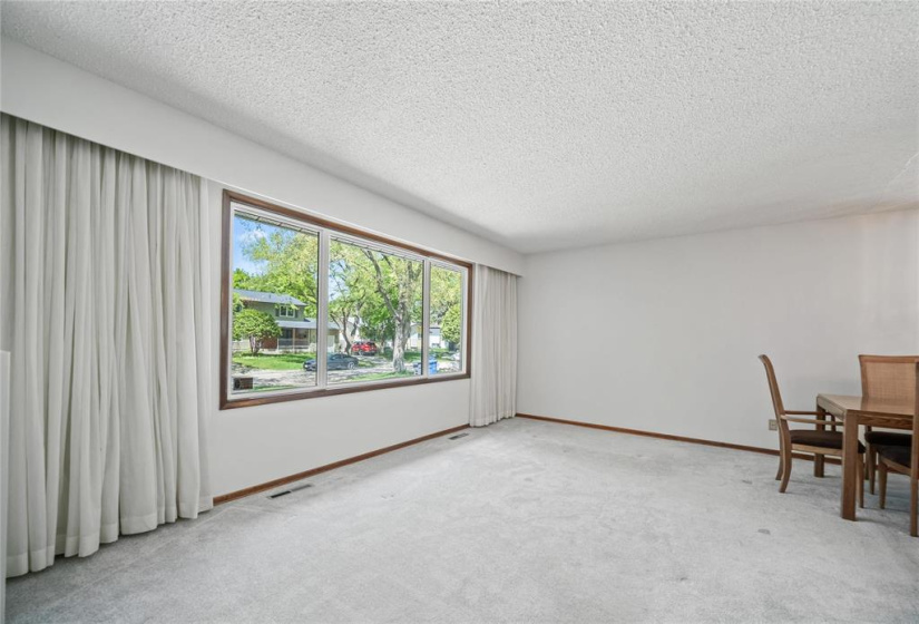 14 Rutgers, 3 Bedrooms Bedrooms, 12 Rooms Rooms,2 BathroomsBathrooms,Residential,For Sale,Rutgers
