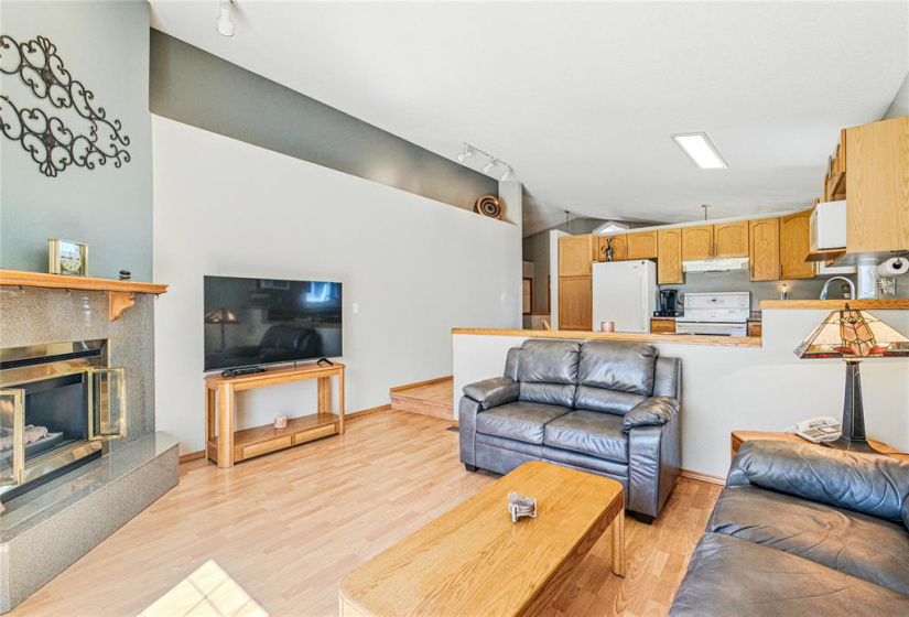 11 Orchard Hill, 3 Bedrooms Bedrooms, 15 Rooms Rooms,2 BathroomsBathrooms,Residential,For Sale,Orchard Hill